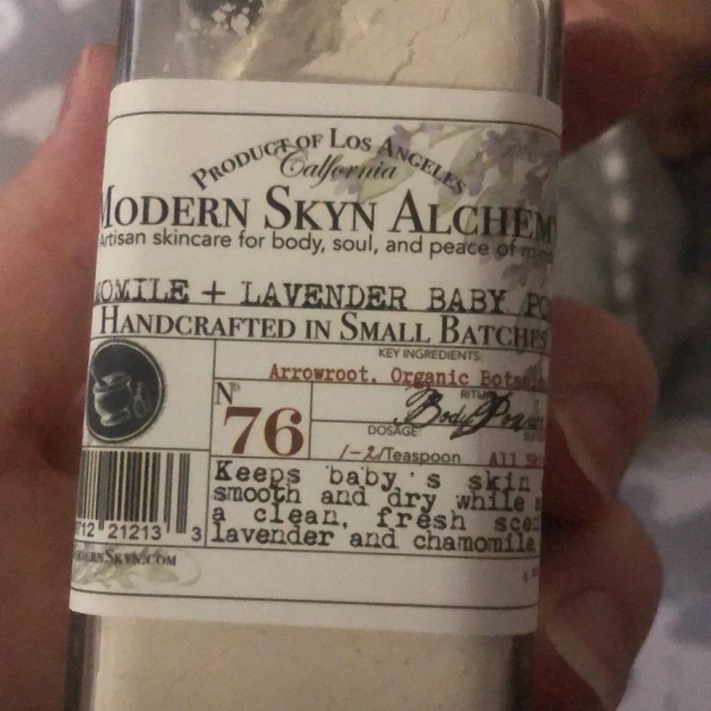 Modern Skyn Alchemy chamomile and lavender HERBAL BABY POWDER
